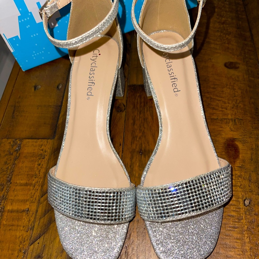 City Classified 2inch Silver Heel